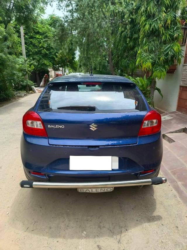 https://images10.gaadi.com/usedcar_image/4103442/original/processed_f2f2dd13dc1feab1820dca002e3c5e8c.jpg?imwidth=6401