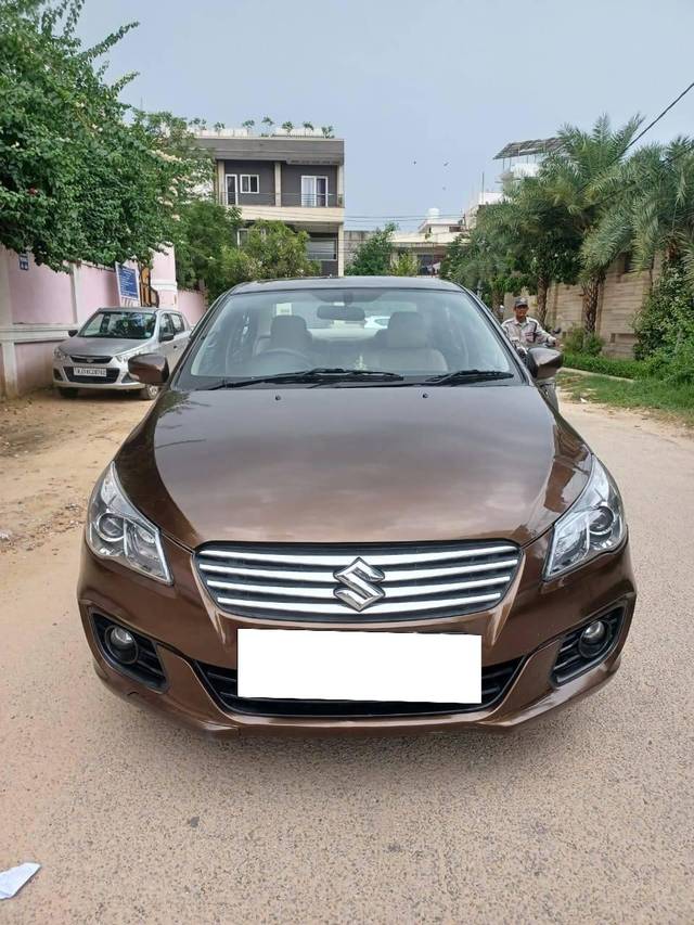 https://images10.gaadi.com/usedcar_image/4103447/original/processed_27c1fa1879824b5f92f3db70629880c0.jpg?imwidth=6402