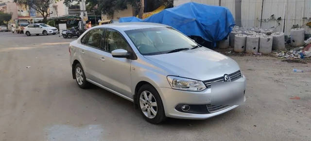 https://images10.gaadi.com/usedcar_image/4103572/original/2fab2453eececc569237c165111db836.jpg?imwidth=6400