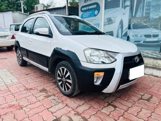 https://images10.gaadi.com/usedcar_image/4103580/original/processed_e93124543e935c34e1cf79bc589a7618.jpg?imwidth=6400