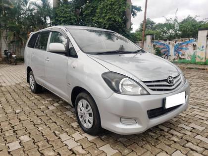 Toyota Innova 2.5 G (Diesel) 7 Seater