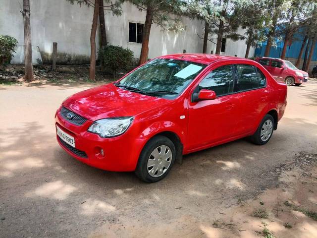 https://images10.gaadi.com/usedcar_image/4103751/original/processed_499072b7ac4d7d7b890ceb580faf4e56.jpg?imwidth=6400