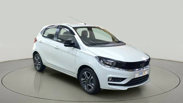 https://images10.gaadi.com/usedcar_image/4103821/original/2d84858f8e29cc30d94a3118114473e3.jpg?imwidth=6400