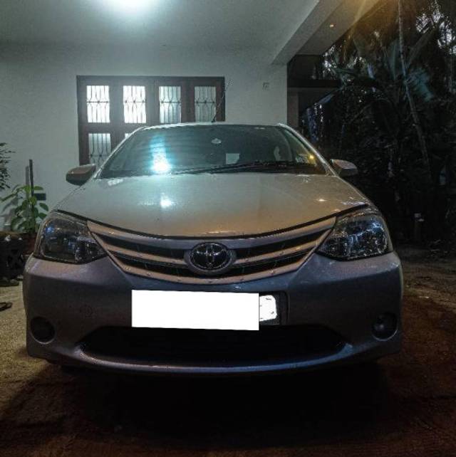 https://images10.gaadi.com/usedcar_image/4104095/original/processed_0002e2e5-38fe-4a8c-9856-5c0d711d2605.jpg?imwidth=6402