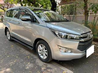 Toyota Innova Crysta 2016-2020 Toyota Innova Crysta 2.4 VX MT 8 STR