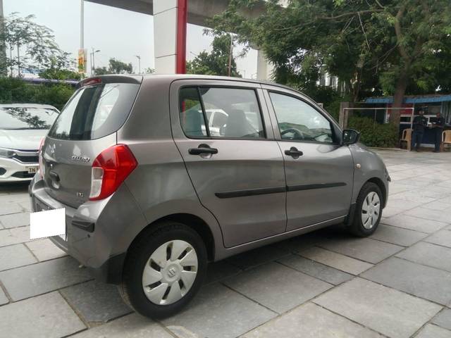 https://images10.gaadi.com/usedcar_image/4104411/original/processed_55a725bbbe67c539740c3f3da7de9bde.jpg?imwidth=6402