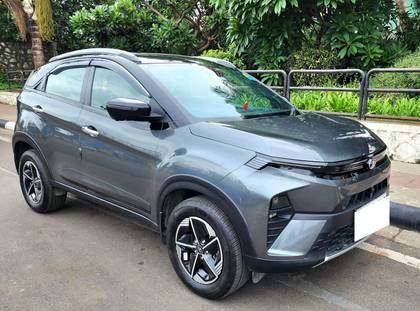 Tata Nexon Fearless S DT DCA