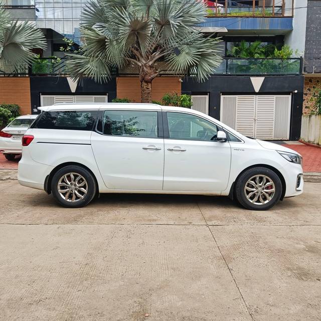 https://images10.gaadi.com/usedcar_image/4104636/original/processed_55b3782c6898cb42148bf300f081a116.jpg?imwidth=6401