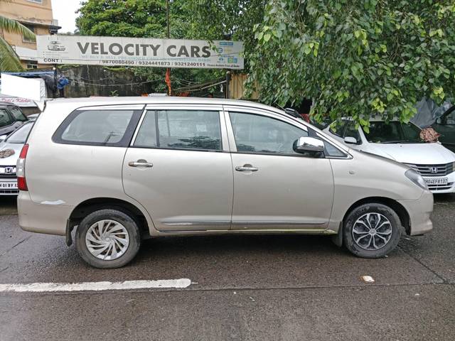 https://images10.gaadi.com/usedcar_image/4104871/original/processed_f6767bafe0f9e96e16e163b9f352a762.jpg?imwidth=6401