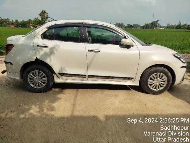 https://images10.gaadi.com/usedcar_image/4104964/original/processed_df4f563b-f4e6-4804-adde-5342f2bc3015.jpg?imwidth=6401