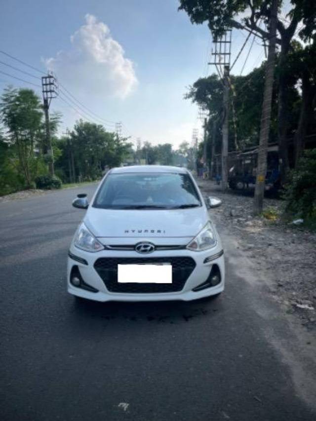 https://images10.gaadi.com/usedcar_image/4105188/original/processed_901e80aa-f886-42c2-ac31-55d3520ac9bf.jpeg?imwidth=6400