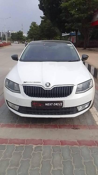 Skoda Octavia 2.0 TDI MT Style