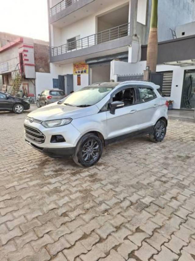 https://images10.gaadi.com/usedcar_image/4105864/original/processed_299ed9c1-ce20-49b3-9770-7233e50f161c.jpg?imwidth=6400