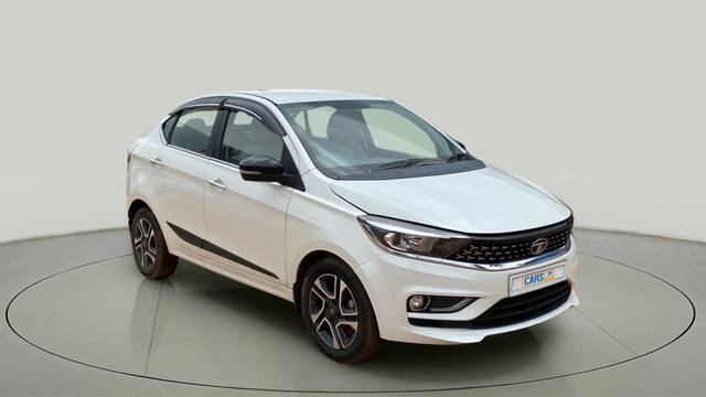 https://images10.gaadi.com/usedcar_image/4105911/original/f0aa13b8167f4bbb2ed335542eb07f30.jpg?imwidth=6400