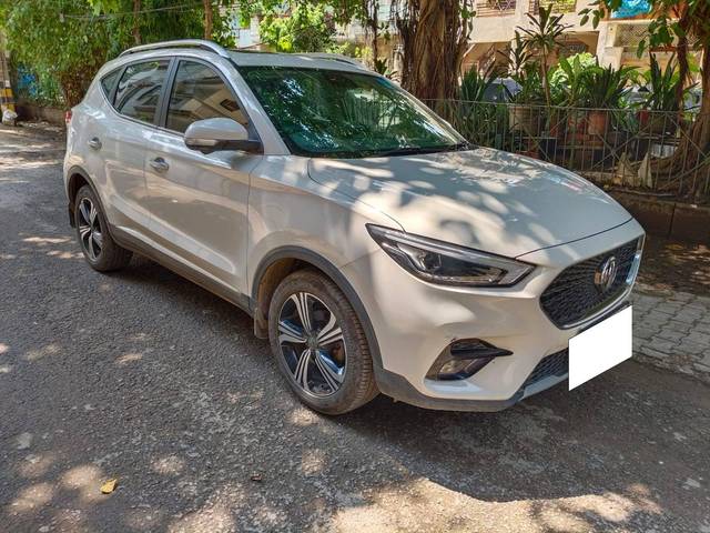 https://images10.gaadi.com/usedcar_image/4106052/original/processed_f2e9a34d8d94a22d008818252f1faa6c.jpg?imwidth=6400