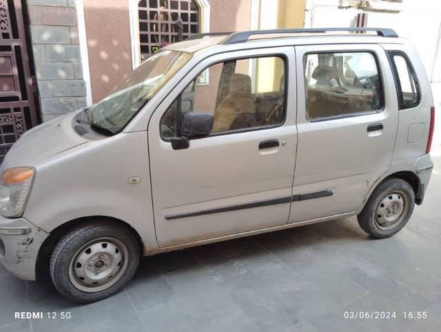 https://images10.gaadi.com/usedcar_image/4106071/original/processed_96651181-c2ff-4163-ace3-e31c501ec3c8.jpg?imwidth=6400