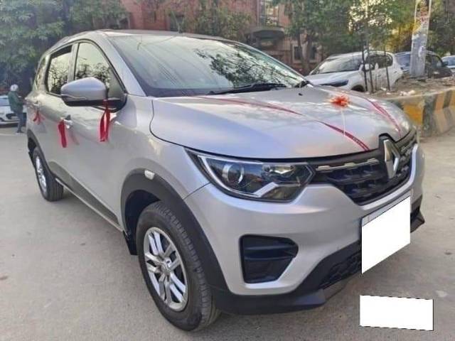 https://images10.gaadi.com/usedcar_image/4106154/original/965517dd79f9e0e1c9d02039a1b57014.jpg?imwidth=6400