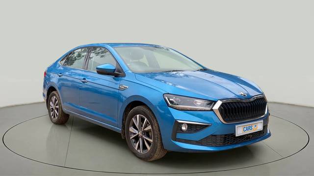 https://images10.gaadi.com/usedcar_image/4106169/original/550781afc866e6b0fa5d5878a4304085.jpg?imwidth=6400