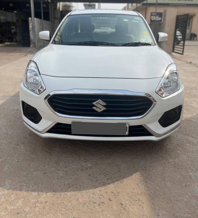 https://images10.gaadi.com/usedcar_image/4106186/original/processed_19459f552c88ffda42b267ba0c16f679.jpeg?imwidth=6400