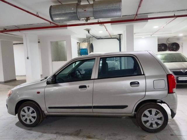 https://images10.gaadi.com/usedcar_image/4106203/original/processed_feeea9b6f797ab1a578e2ba6e9a330be.jpg?imwidth=6402