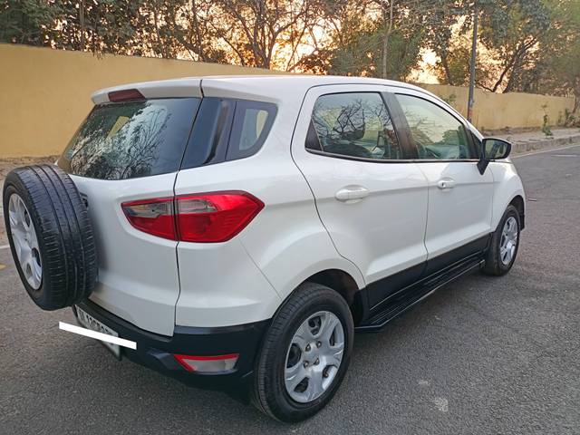 https://images10.gaadi.com/usedcar_image/4106283/original/processed_8a50198077c4744dfbf4d7b10c6f5a51.jpg?imwidth=6401