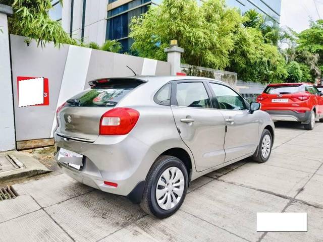 https://images10.gaadi.com/usedcar_image/4106932/original/processed_55bad83da54d23b7125ea893418a53e2.jpg?imwidth=6401