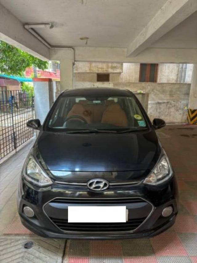 https://images10.gaadi.com/usedcar_image/4107236/original/processed_d523ac0d-bc40-4d5a-b547-76c458f08f6f.jpg?imwidth=6400