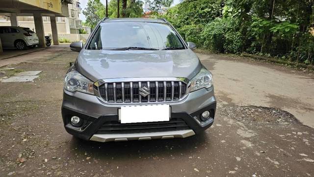 https://images10.gaadi.com/usedcar_image/4107358/original/processed_02a946a4-42a9-44ae-932b-344b0f113e9d.jpg?imwidth=6400