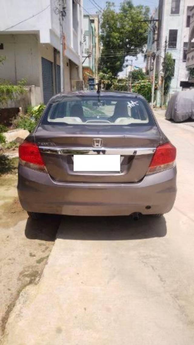 https://images10.gaadi.com/usedcar_image/4107454/original/processed_90878d35-ecd6-4b95-812a-9a7e074141fd.jpg?imwidth=6402