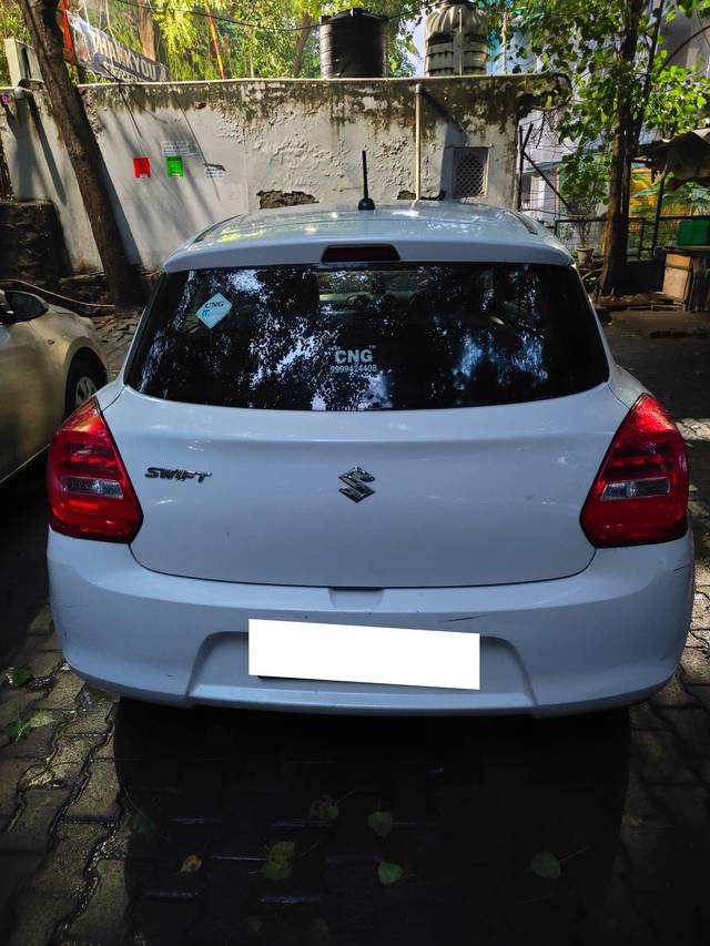 https://images10.gaadi.com/usedcar_image/4107509/original/processed_20150e6f50794c6b43546fdcbd6d2d60.jpg?imwidth=6402