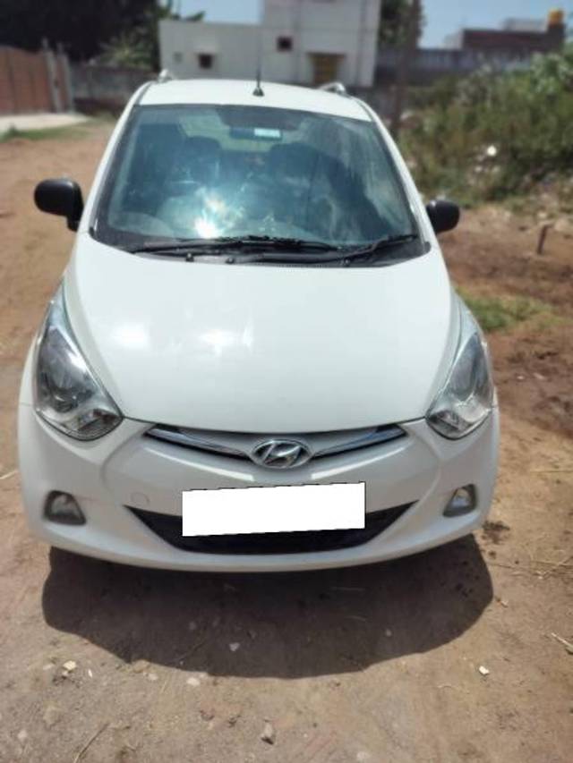 https://images10.gaadi.com/usedcar_image/4107514/original/processed_a49d58ee-55ff-48e9-b004-551192c96eae.jpg?imwidth=6400