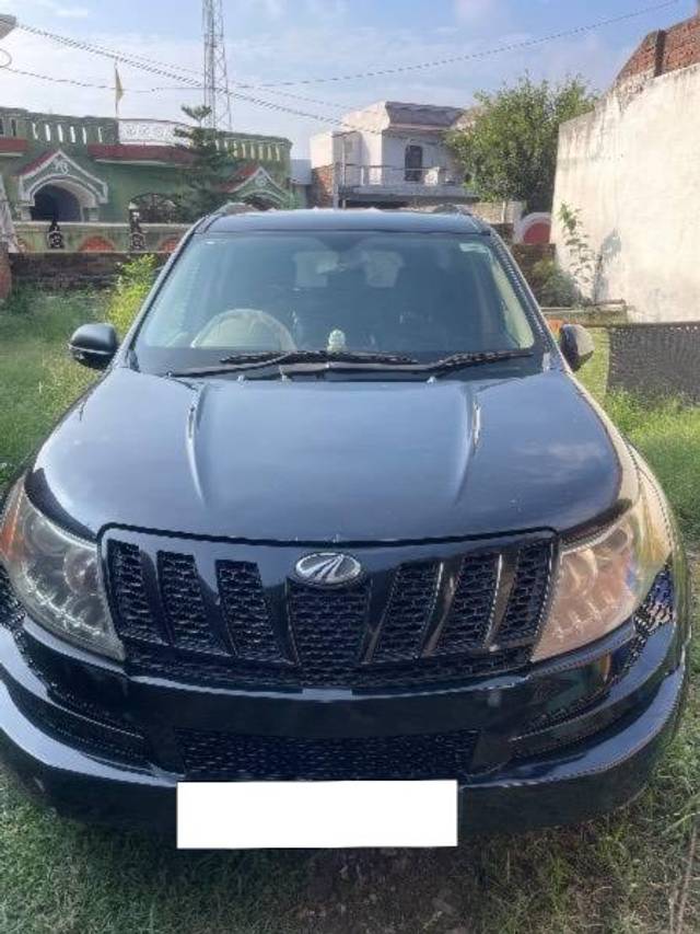 https://images10.gaadi.com/usedcar_image/4107556/original/processed_947e720d-65ae-46d0-8726-4e0440f4e06b.jpg?imwidth=6400