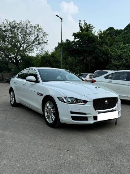 Jaguar XE 2.0L Diesel Portfolio