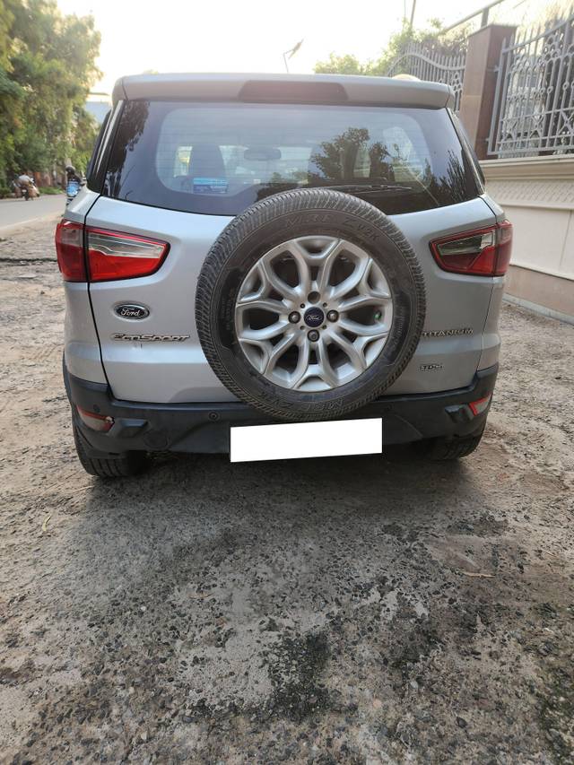 https://images10.gaadi.com/usedcar_image/4108085/original/processed_827f480ab8042e5c088305916668e5d2.jpg?imwidth=6401