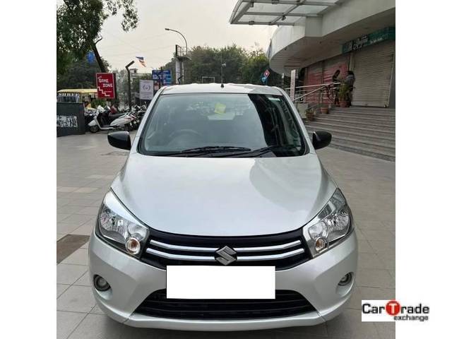 https://images10.gaadi.com/usedcar_image/4108143/original/processed_587fadc94795769b0f8f22f3220f98e9.jpg?imwidth=6402