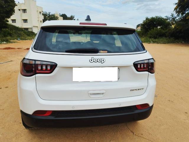 https://images10.gaadi.com/usedcar_image/4108195/original/processed_38062095303a59247ef405ab4eb2cb9c.jpg?imwidth=6402