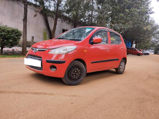 https://images10.gaadi.com/usedcar_image/4108299/original/processed_acf2a2267b60700c2c4fd815ea58167b.jpg?imwidth=6400