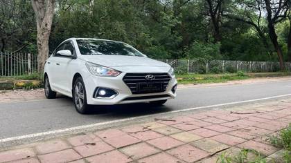 Hyundai Verna CRDi 1.6 SX Option