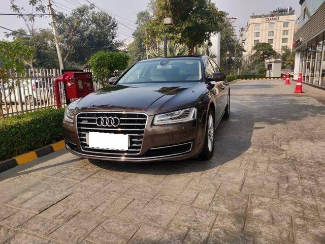 https://images10.gaadi.com/usedcar_image/4108445/original/processed_20270f5f528da7d06d6e5ab6ff836b15.jpg?imwidth=6402