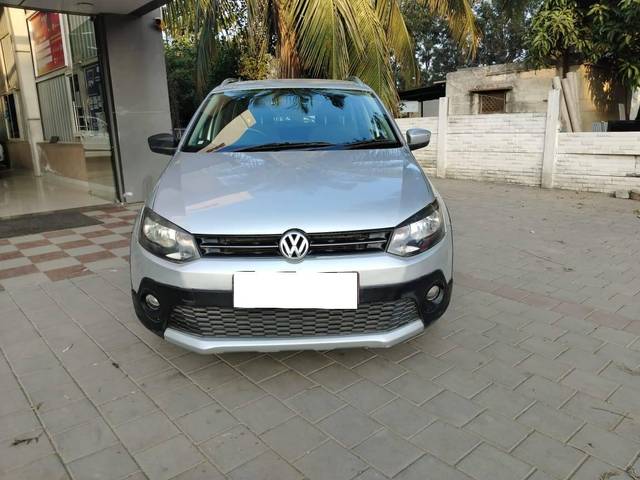 https://images10.gaadi.com/usedcar_image/4108496/original/processed_e8c67b1617fc27b663a37d891f83ec01.jpg?imwidth=6400