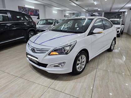 Hyundai Verna 1.6 VTVT S