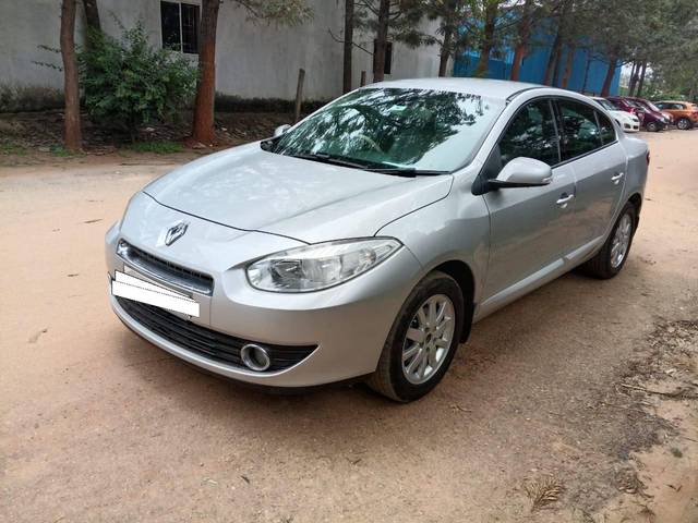 https://images10.gaadi.com/usedcar_image/4108548/original/processed_3c0f71f432779f7cc48ac5666eba47fc.jpg?imwidth=6401