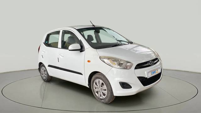 https://images10.gaadi.com/usedcar_image/4108593/original/4a5b8249b9ac9f9ac90fe180401b4463.jpg?imwidth=6400