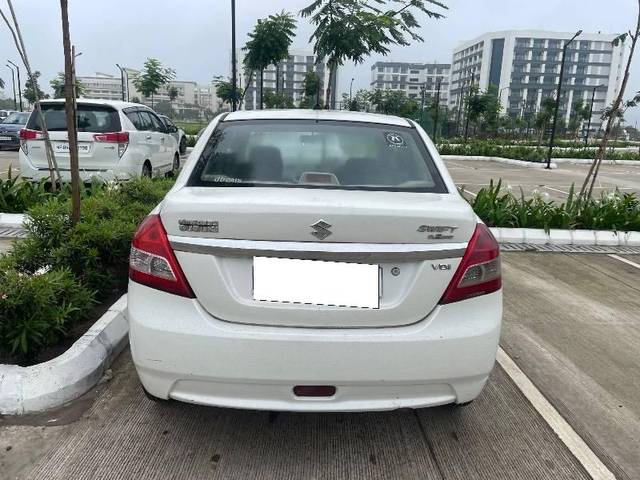 https://images10.gaadi.com/usedcar_image/4108601/original/processed_3eede1c7-99f3-4d93-b870-9db78b084b09.jpg?imwidth=6402