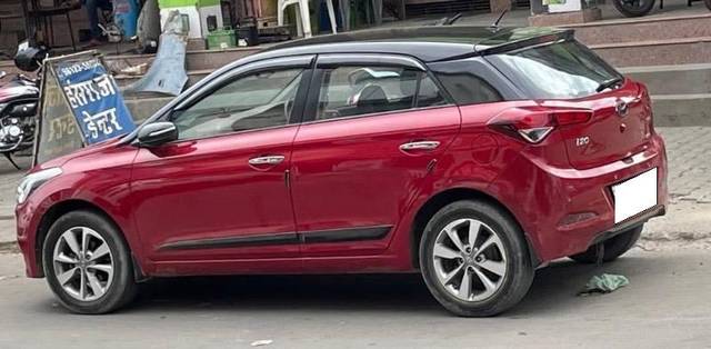 https://images10.gaadi.com/usedcar_image/4108727/original/processed_fb738231-2d1b-46c0-b055-e4bba938f933.jpg?imwidth=6400