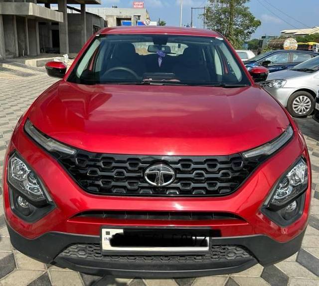 https://images10.gaadi.com/usedcar_image/4108774/original/processed_4c8c96cd-5726-40eb-ac00-0e69c0ab6b46.jpg?imwidth=6400