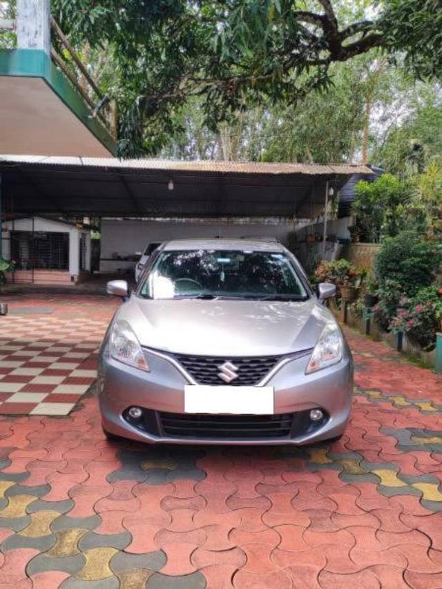 https://images10.gaadi.com/usedcar_image/4108960/original/processed_e22042d5-a8f0-46f2-9119-6dd65ee62c38.jpg?imwidth=6400