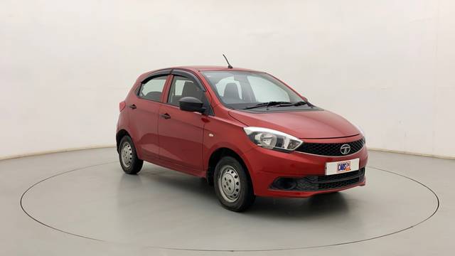 https://images10.gaadi.com/usedcar_image/4109059/original/dce406204e4afb0561a3922d3e842950.jpg?imwidth=6400