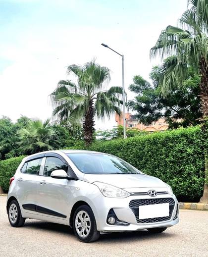 Hyundai Grand i10 Sportz