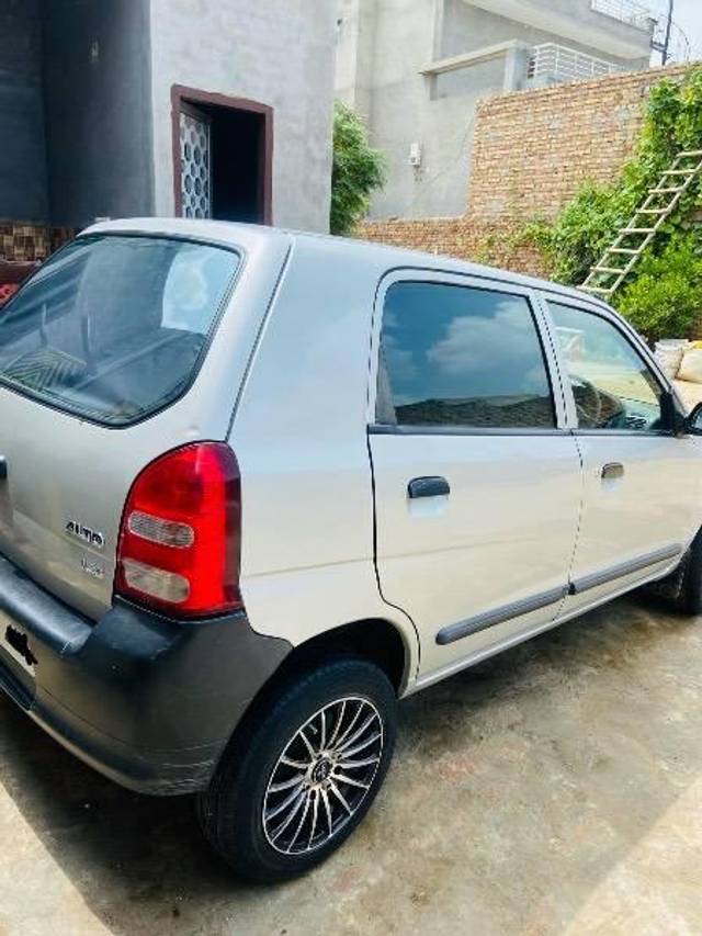 https://images10.gaadi.com/usedcar_image/4109919/original/processed_bab33c5e-d23b-4446-90a8-899651114d66.jpeg?imwidth=6401